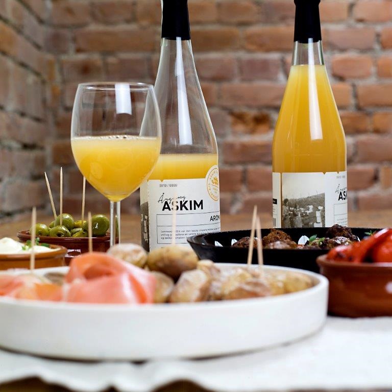 Se vårt utvalg av drikkevarer fra Askim Frukt- & Bærpresseri